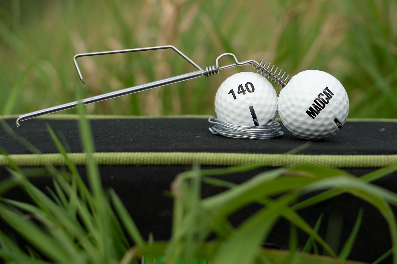 Monture Golf Ball Jig System Anti Snag Madcat